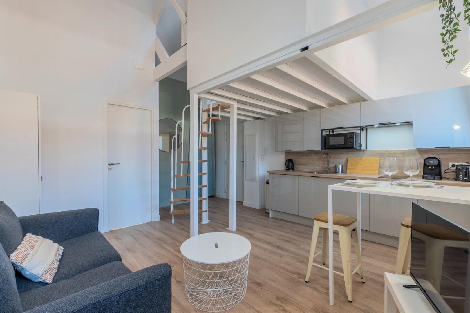 1 Bedroom Duplex Apartment, With Parking Tourcoing Exterior foto